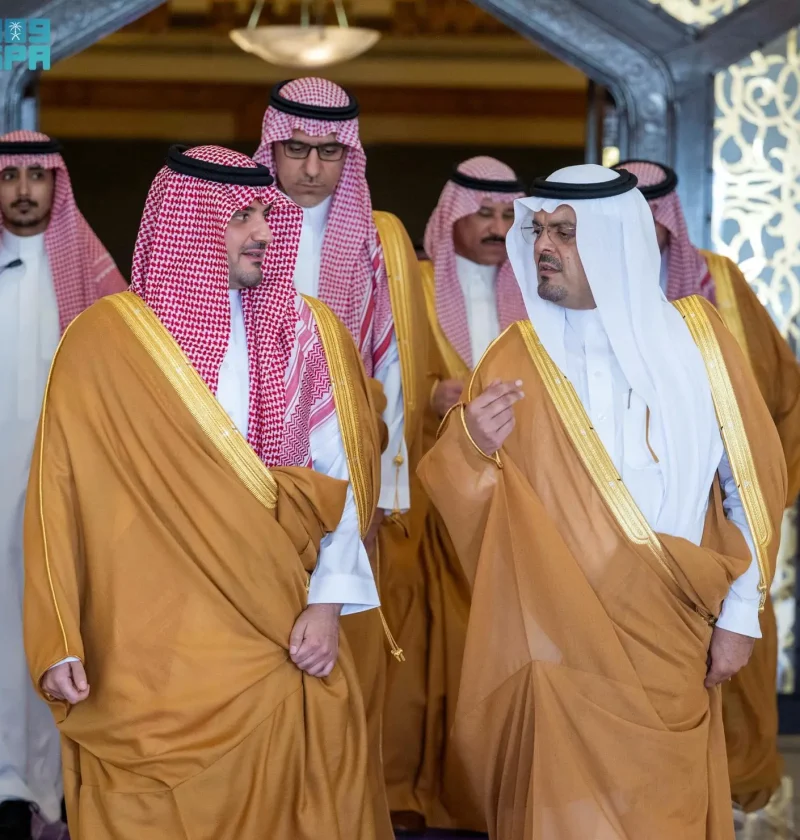 محليات السعودية: الأمير عبدالعزيز بن سعود يلتقي نائب أمير منطقة مكة المكرمة